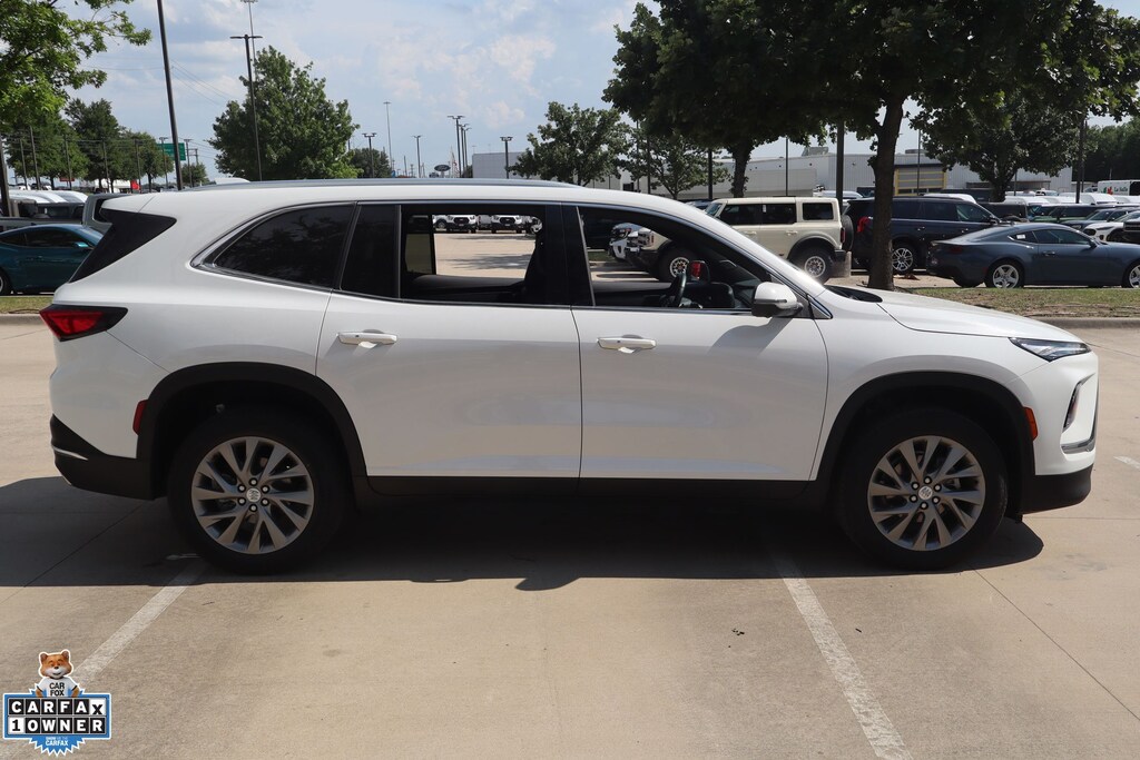 Used 2026 Buick Enclave Preferred SUV