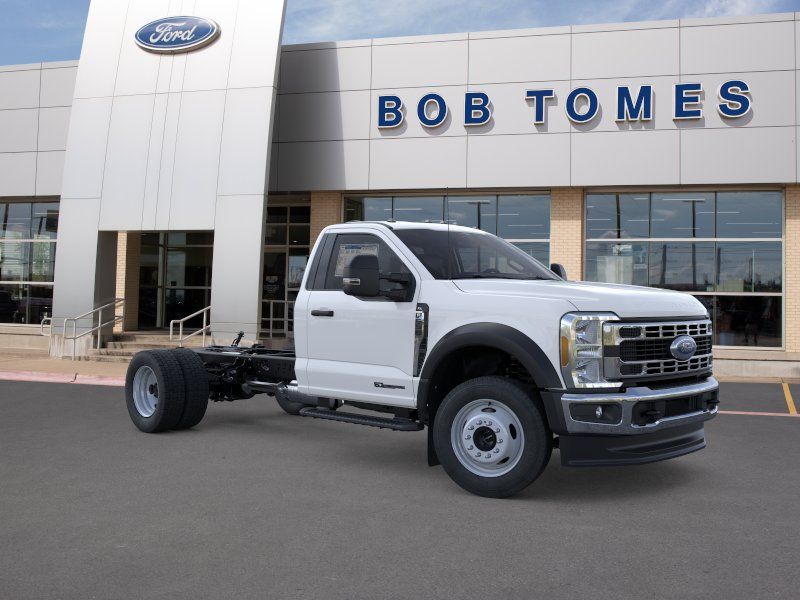 2025 Ford F-550 Super Duty Chassis Cab XL - Photo 8
