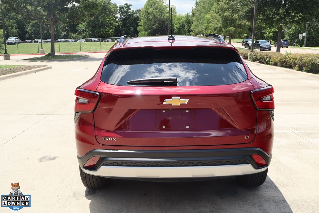 Used 2024 Chevrolet Trax LT SUV