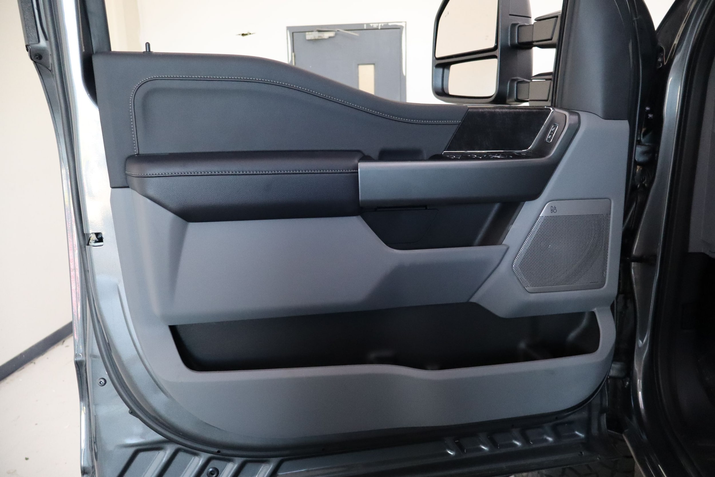 2026 Ford F-250 Super Duty XLT - Photo 11