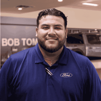 Staff member Chris Suarez from ID_63f8f9