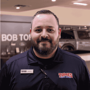 Staff member Daniel Gonzalez from ID_63f8f9