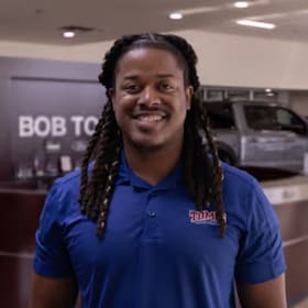 Staff member Jamal Lee from ID_63f8f9