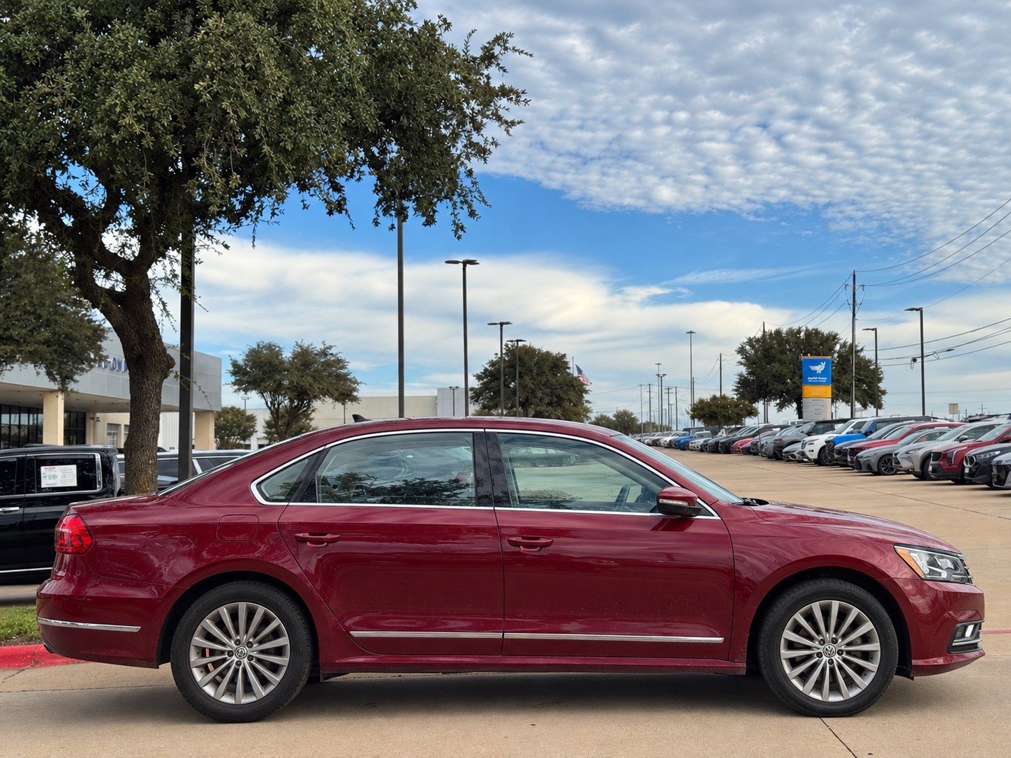 Used 2016 Volkswagen Passat SE with VIN 1VWBT7A37GC029101 for sale in McKinney, TX