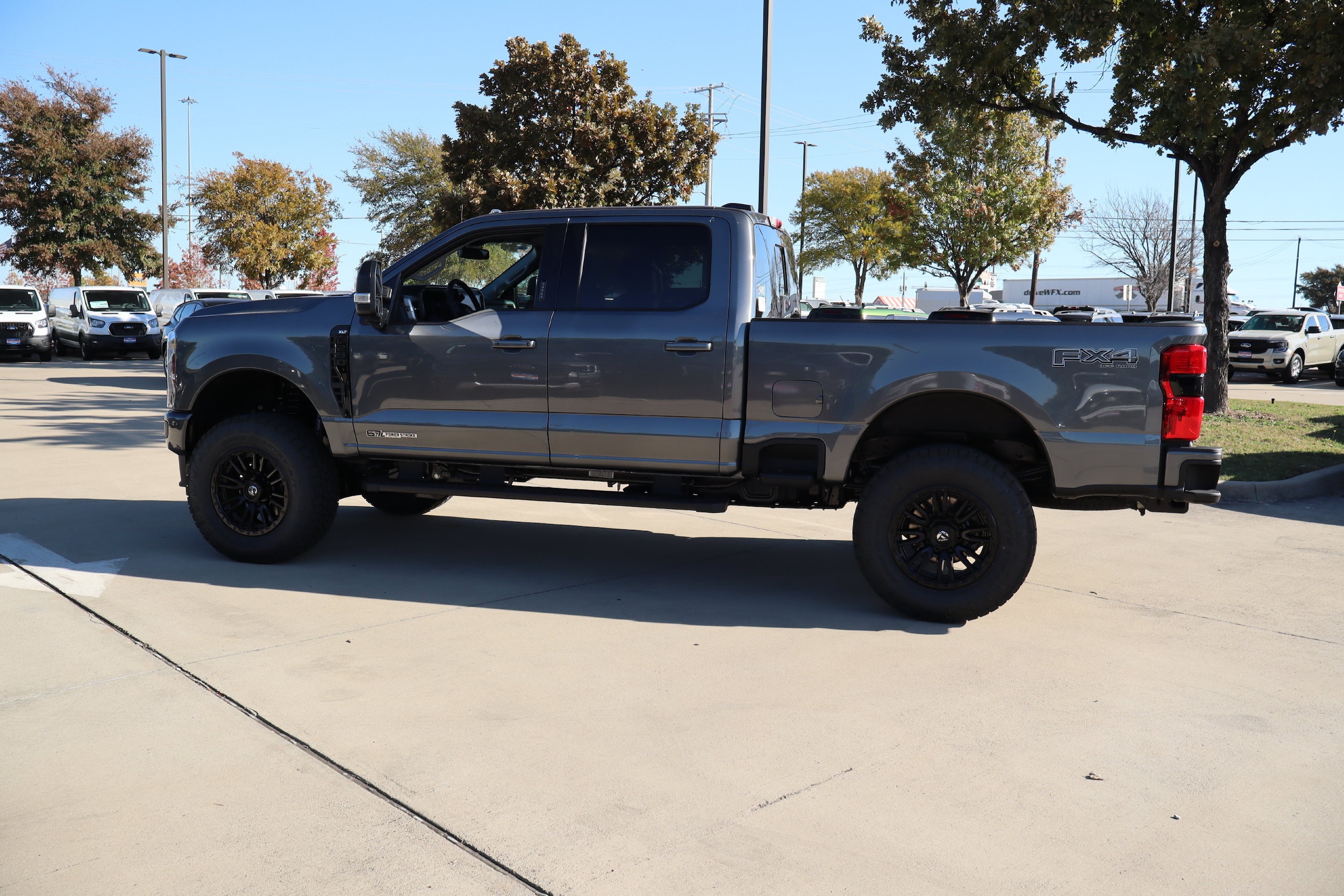 2026 Ford F-250 Super Duty XLT - Photo 7