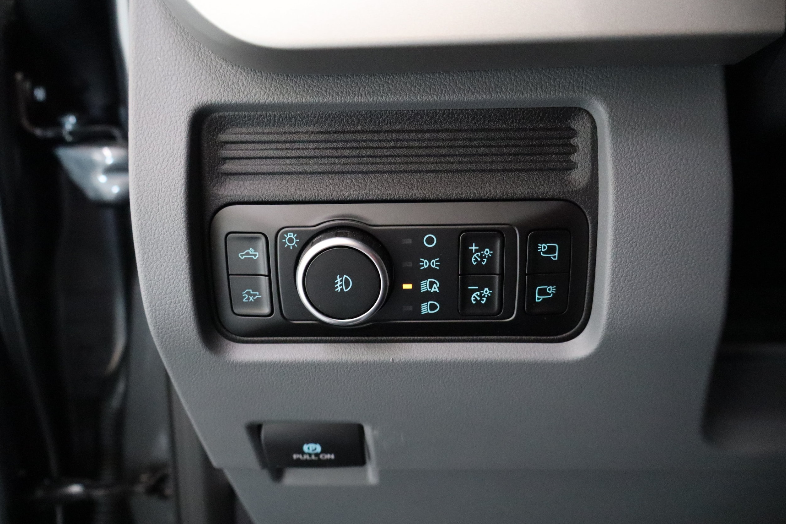 2026 Ford F-250 Super Duty XLT - Photo 15