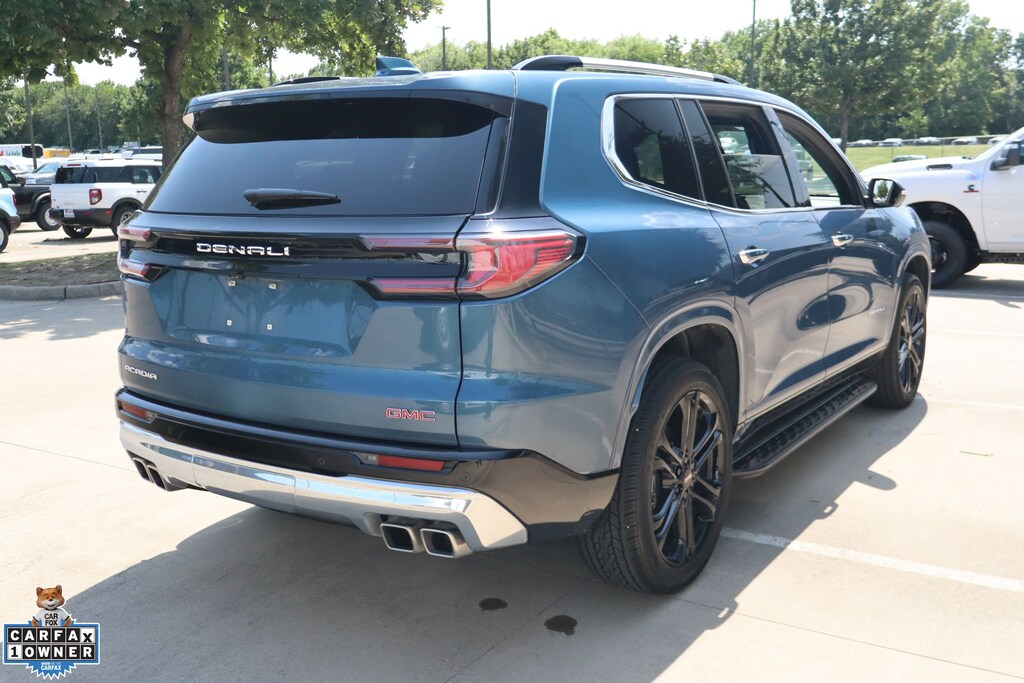Used 2025 GMC Acadia Denali SUV