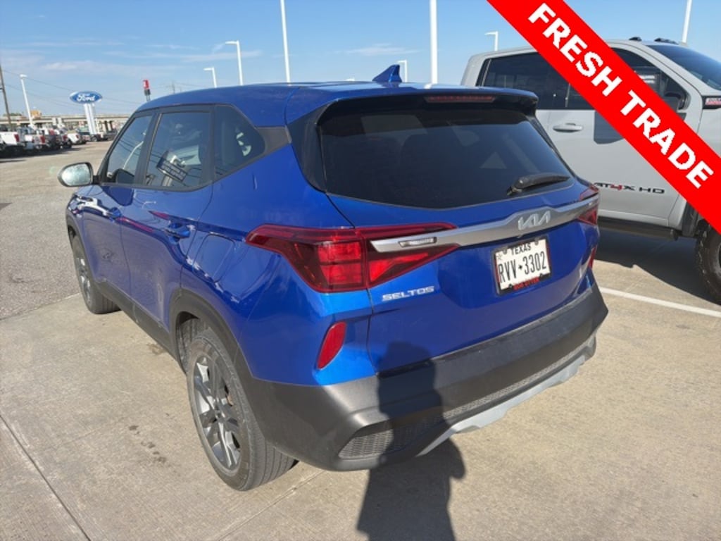 Used 2022 Kia Seltos LX SUV