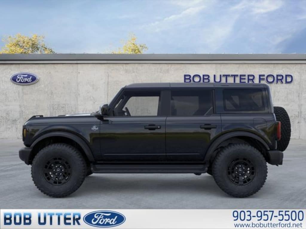 New 2026 Ford Bronco Outer Banks SUV