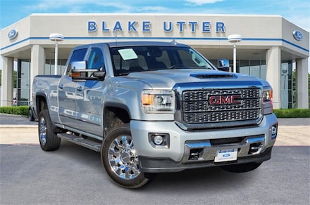 2018 GMC Sierra 2500HD Denali Truck Crew Cab