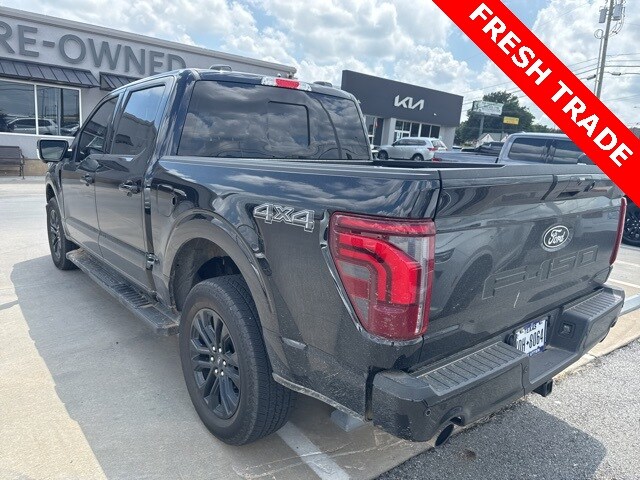 2025 Ford F-150 Lariat photo 4