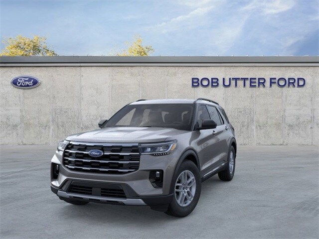 2025 Ford Explorer photo 2