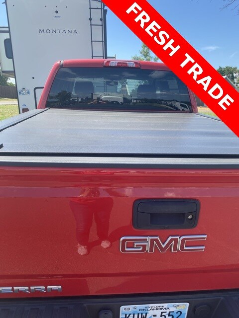 2018 Gmc Sierra 1500 SLT photo 2
