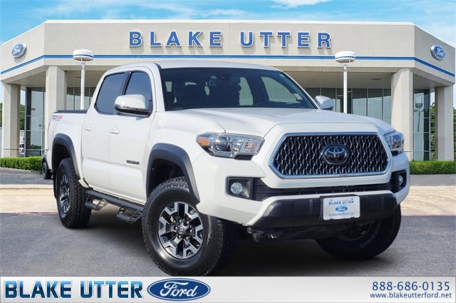 2018 Toyota Tacoma TRD Off Road's photo