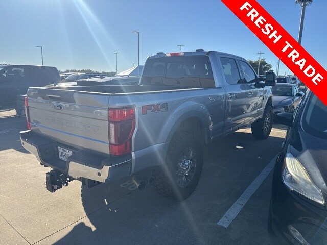 2022 Ford F-250 Lariat photo 3