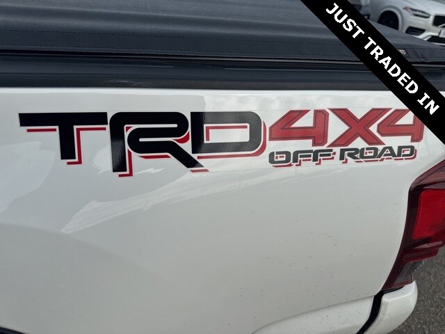 2018 Toyota Tacoma SR5 TRD Pro Sport photo 3