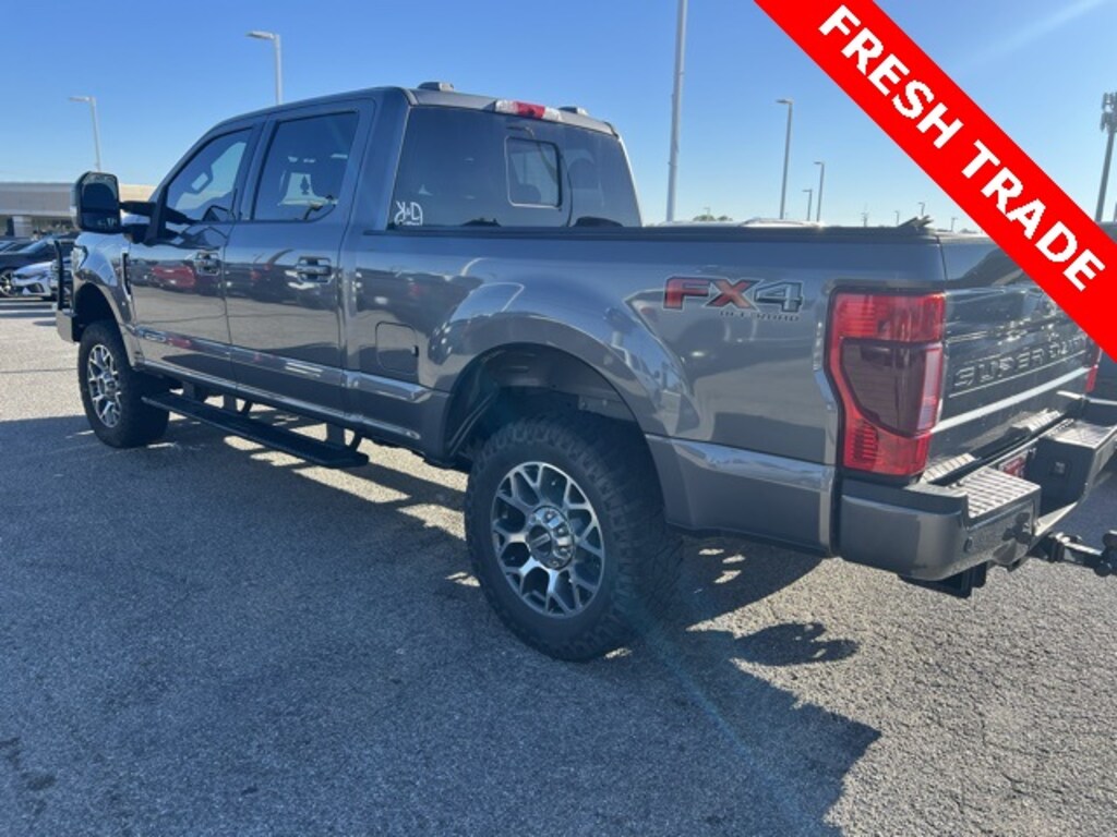 Used 2022 Ford F-250SD Lariat Truck Crew Cab