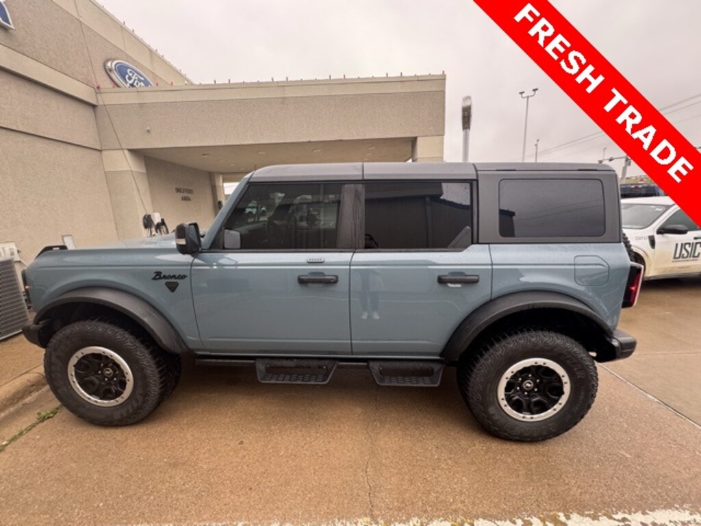 Used 2023 Ford Bronco Badlands SUV