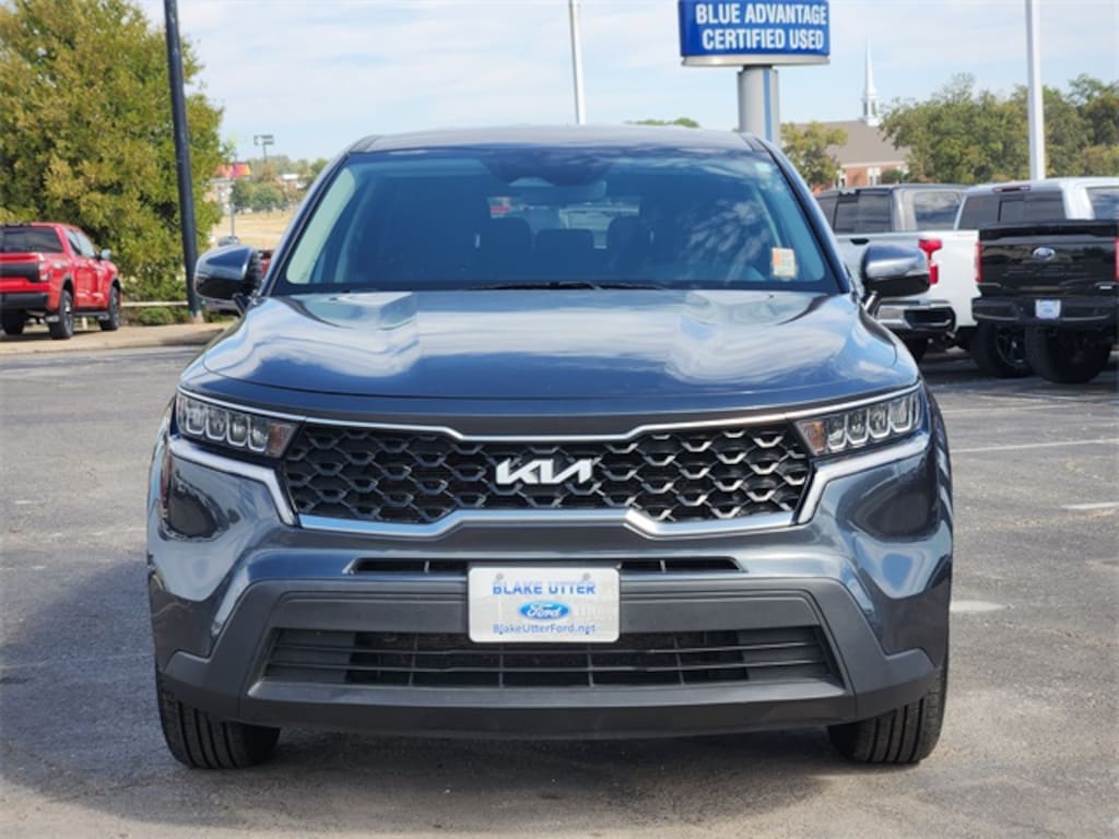 Used 2022 Kia Sorento LX SUV