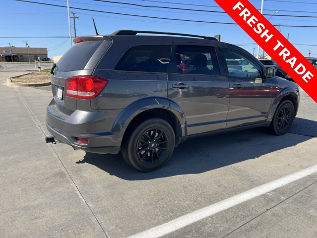 Used 2019 Dodge Journey SE SUV