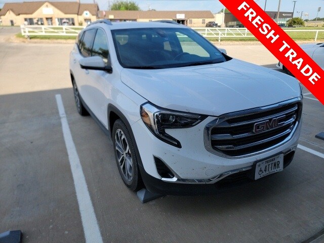 2021 Gmc Terrain SLT photo 2