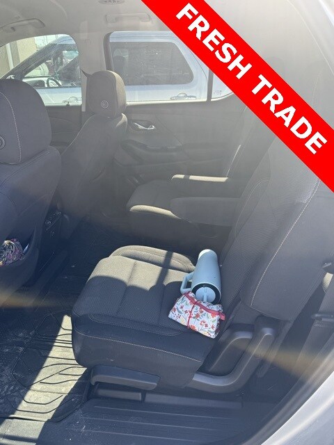 2021 Chevrolet Traverse Cloth 1LT photo 4