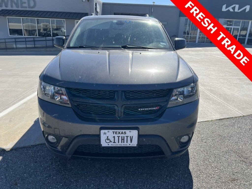 Used 2019 Dodge Journey SE SUV
