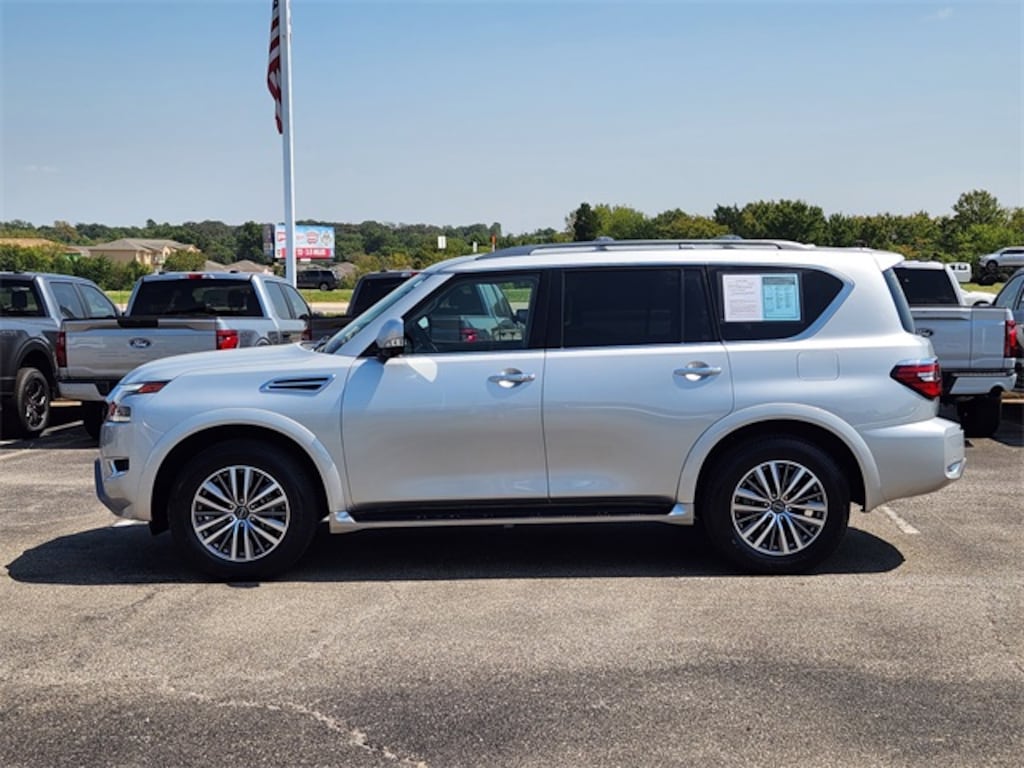 Used 2023 Nissan Armada SL SUV