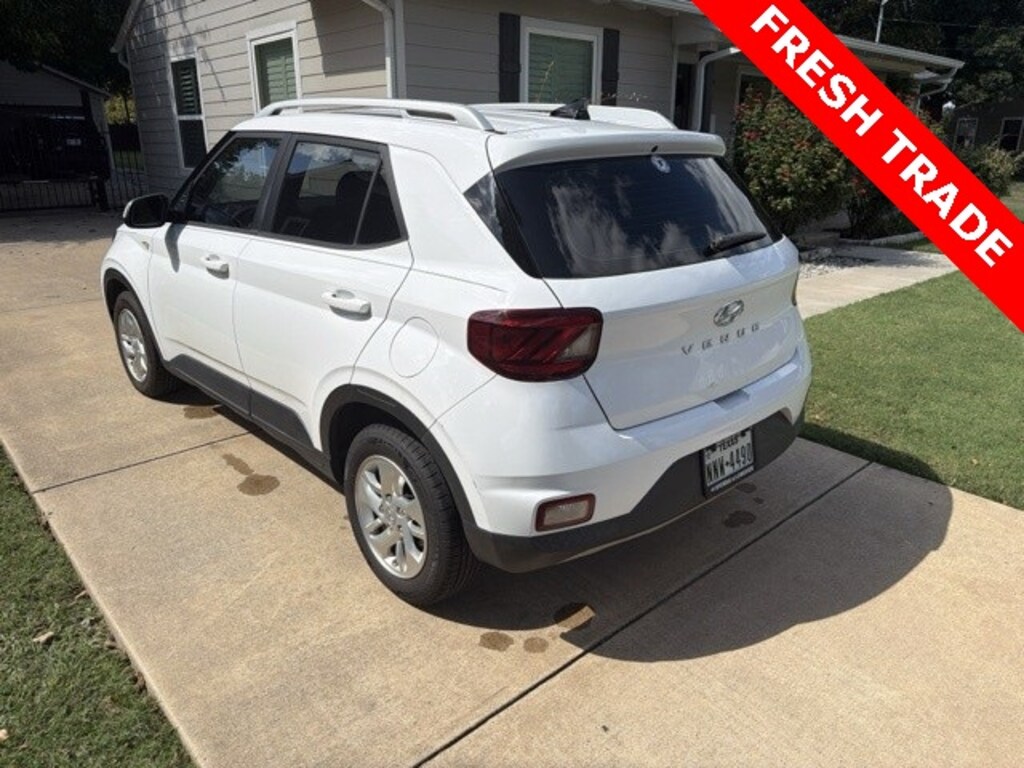 Used 2020 Hyundai Venue SEL SUV