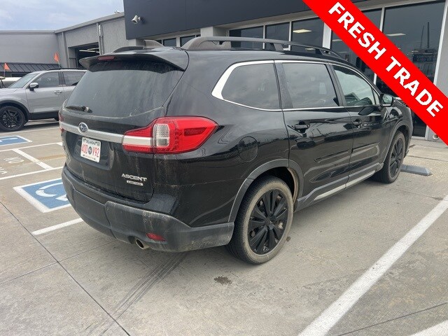 2019 Subaru Ascent Limited photo 3