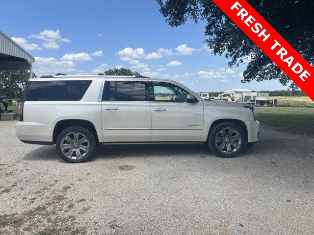 2015 Gmc Yukon XL Denali photo 3