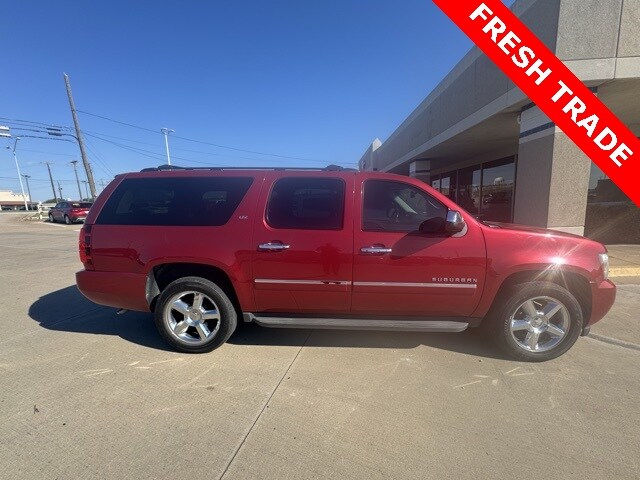 2012 Chevrolet Suburban 1500 LTZ photo 3