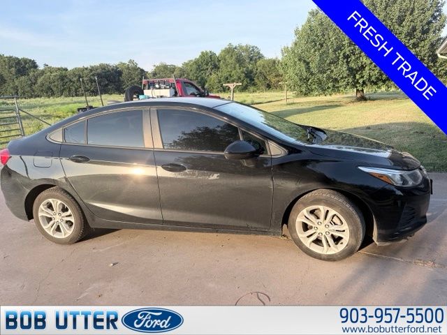 Certified 2019 Chevrolet Cruze LS with VIN 1G1BC5SM6K7128713 for sale in Sherman, TX