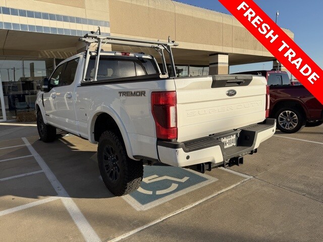 2021 Ford F-250 Lariat Tremor photo 3
