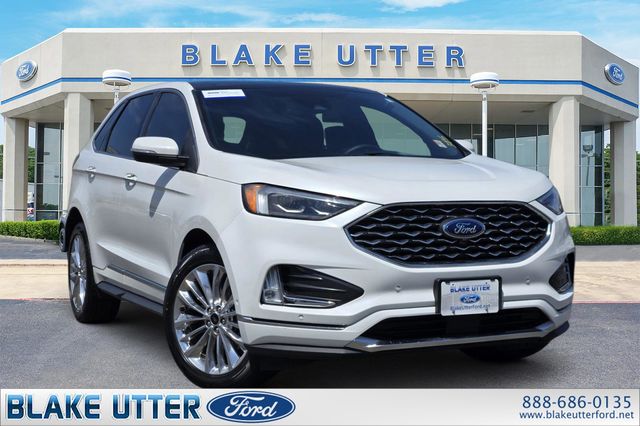 2022 Ford Edge Titanium AWD's photo