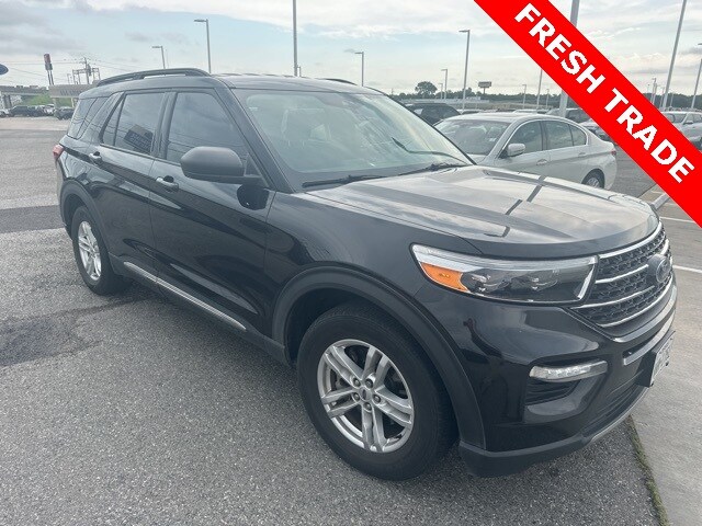 2020 Ford Explorer XLT photo 2