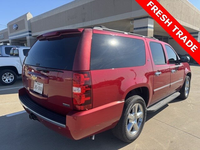 2012 Chevrolet Suburban 1500 LTZ photo 4