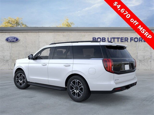 2025 Ford Expedition photo 4