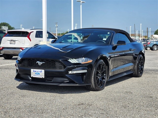 2019 Ford Mustang EcoBoost Premium Convertible photo 2