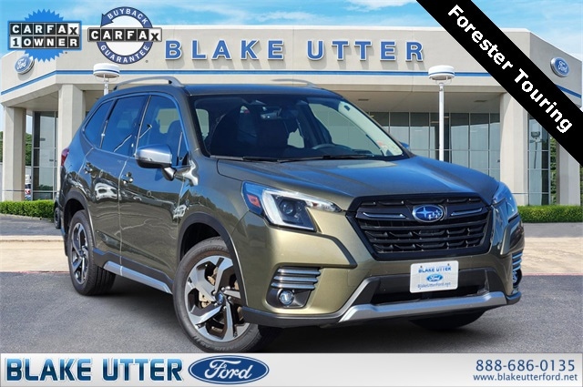 2023 Subaru Forester Touring's photo