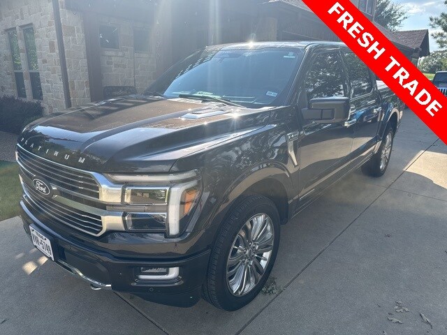 2024 Ford F-150 Platinum photo 2