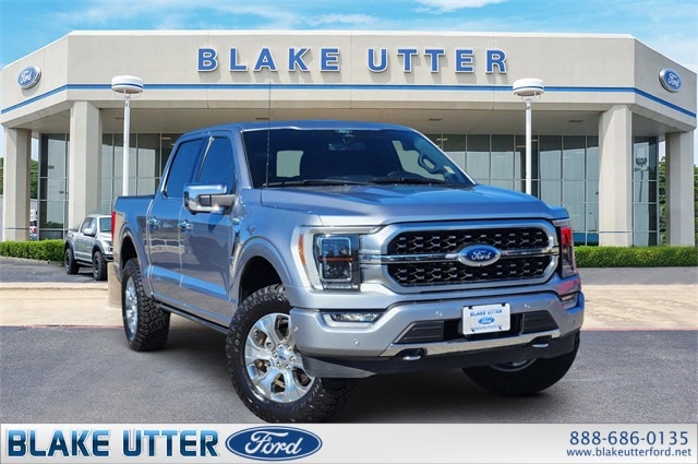 2022 Ford F-150 Platinum's photo