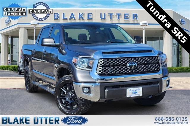 2021 Toyota Tundra SR5's photo