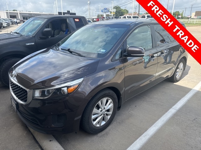 Used 2017 Kia Sedona LX with VIN KNDMB5C16H6339805 for sale in Sherman, TX