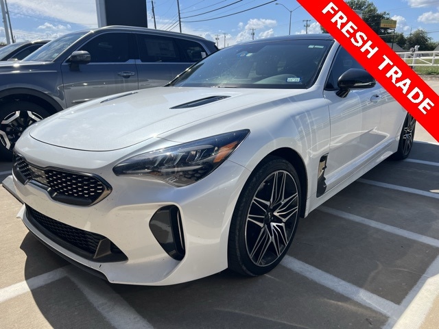 2022 Kia Stinger GT1's photo