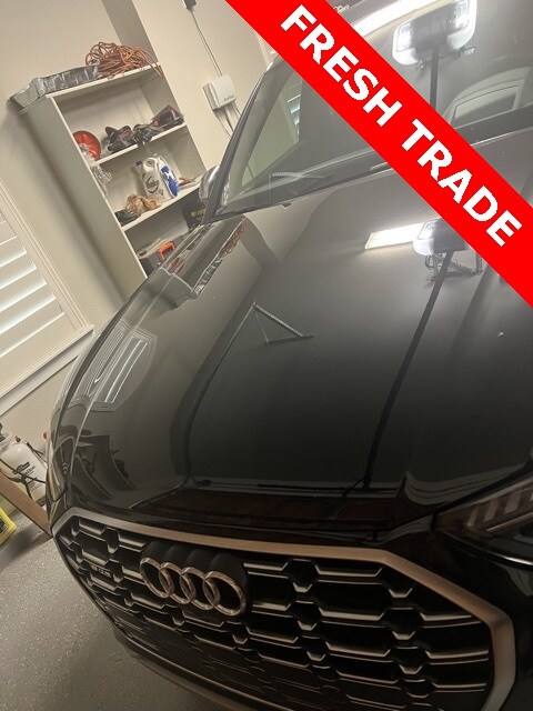 2023 Audi SQ5 Premium photo 2