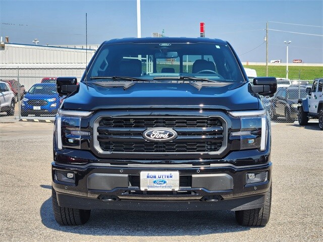 2025 Ford F-150 Lariat photo 2