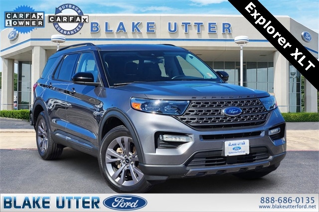 2022 Ford Explorer XLT's photo