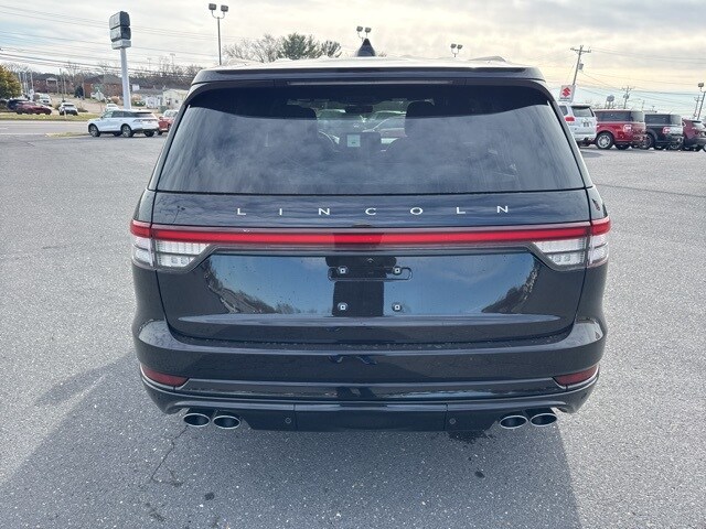 2025 Lincoln Aviator Reserve photo 4
