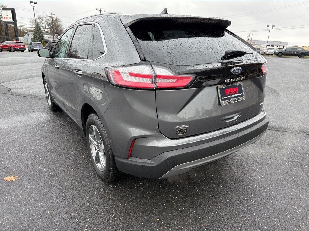 Used 2024 Ford Edge SEL SUV